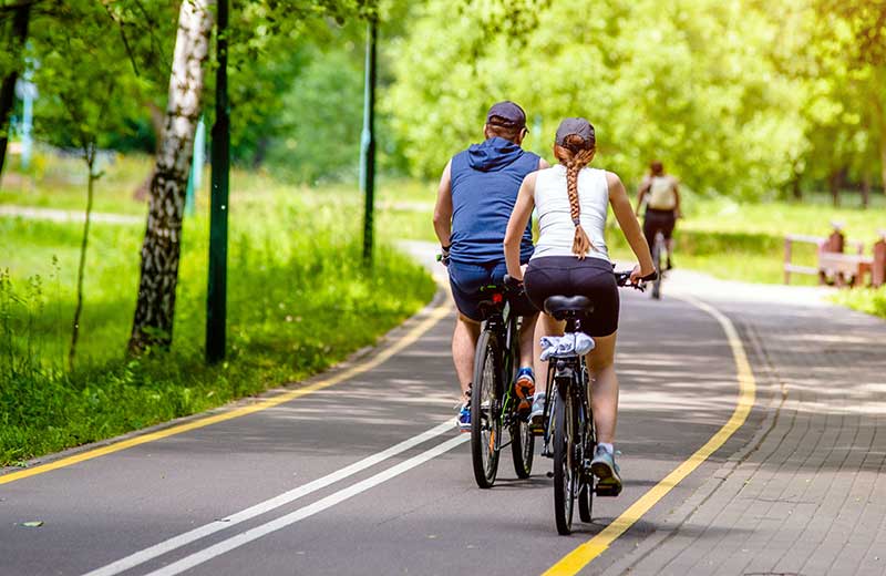 Radfahren und Mountainbiken